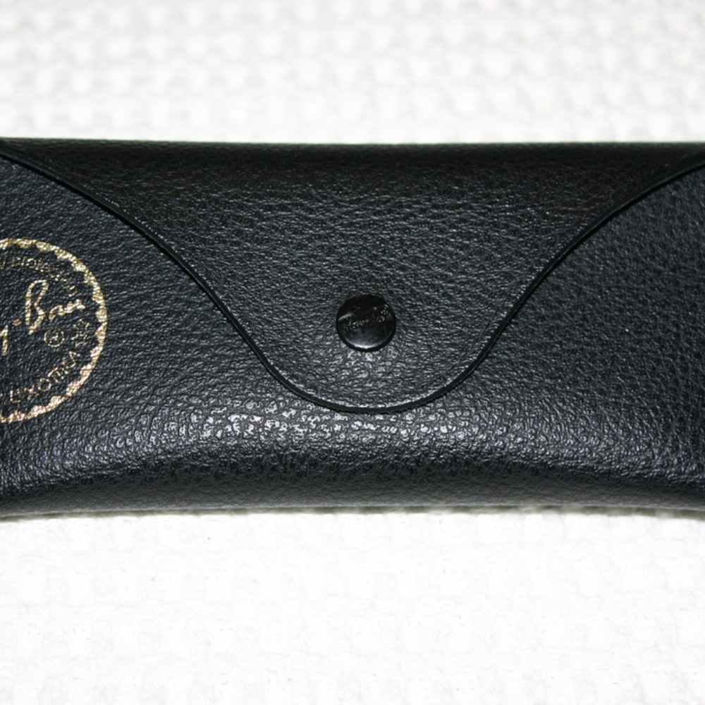 Authintic Ray-Bans - Picture 4 of 7